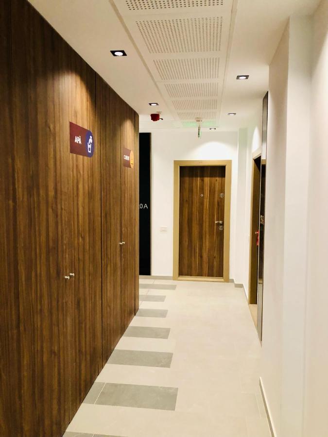 New And Modern Apartment Near Center At Vivalia Grand 티미쇼아라 외부 사진
